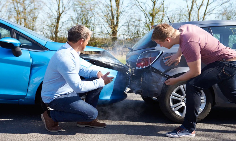 Should You See a Doctor After a Minor Fender Bender? What Attorney Dustin Wants You to Know About Delayed Injury Symptoms
